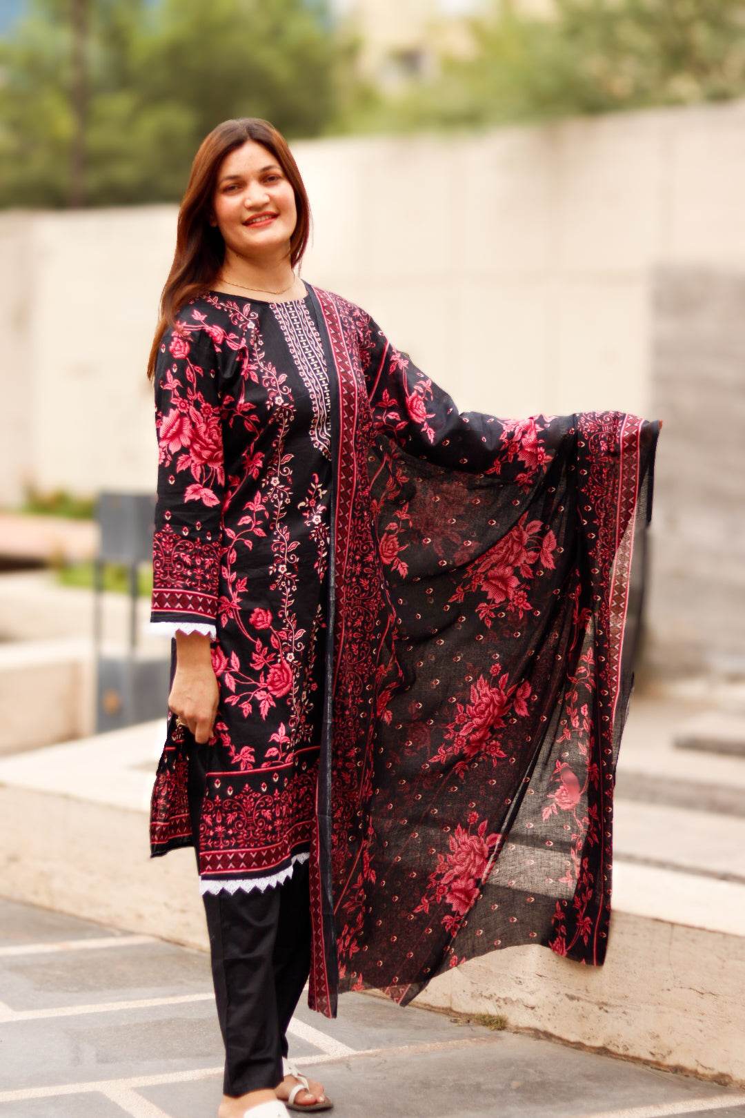 Gulab Noir Digital printed cotton kurta pant dupatta set - CandiRobes