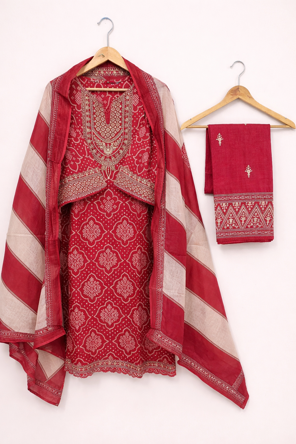 Red-allover-printed lawn kurta-set-dupatta