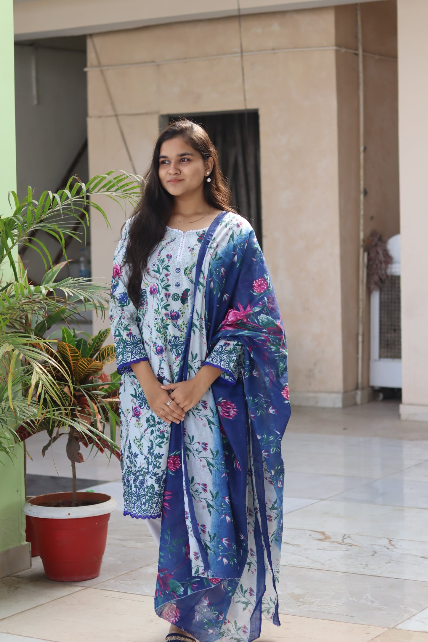 Gulnaar soft white Digital printed cotton kurta pant dupatta set