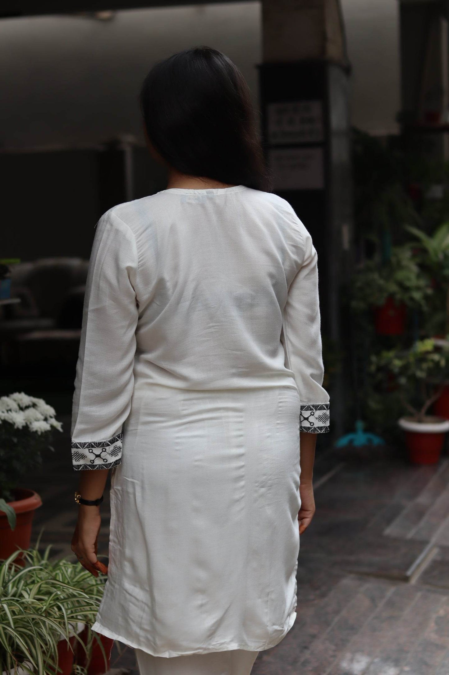 White Rayon Cotton Embroidered Co-Ord Set - CandiRobes