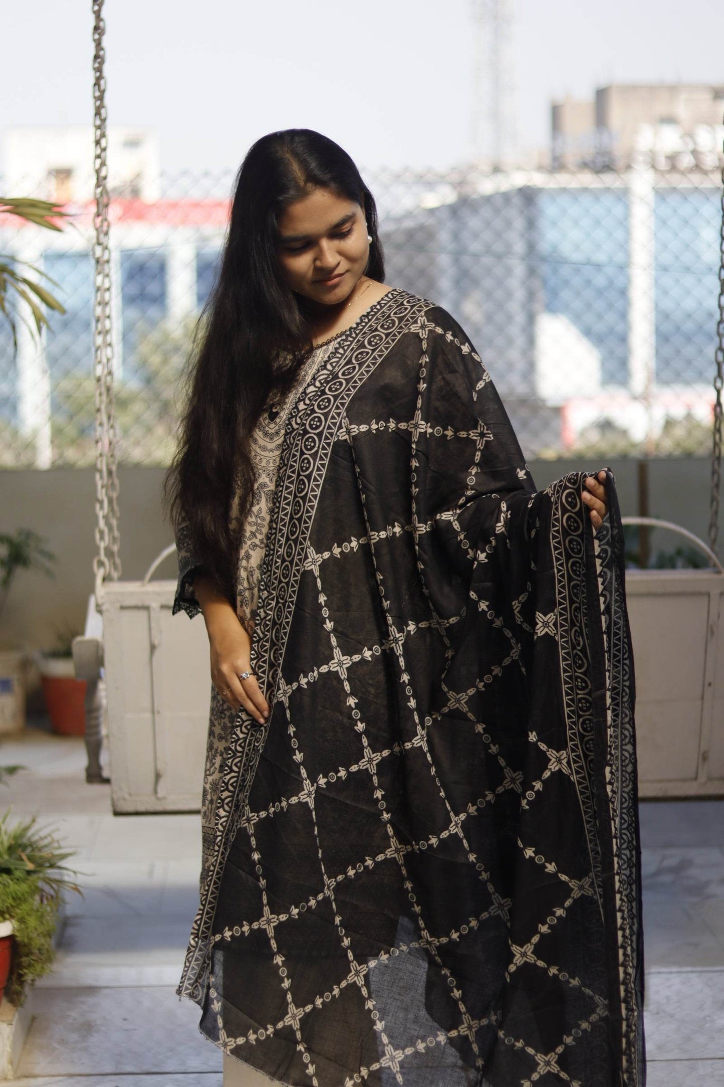 black and cream Digital Printed cotton kurta pant dupatta set - CandiRobes