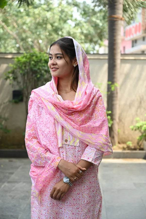 Pinkbyellow cotton kurti pant dupatta set - CandiRobes