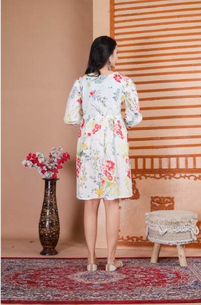 White Floral Pure Cotton Aliya Style Tunic For Women - CandiRobes