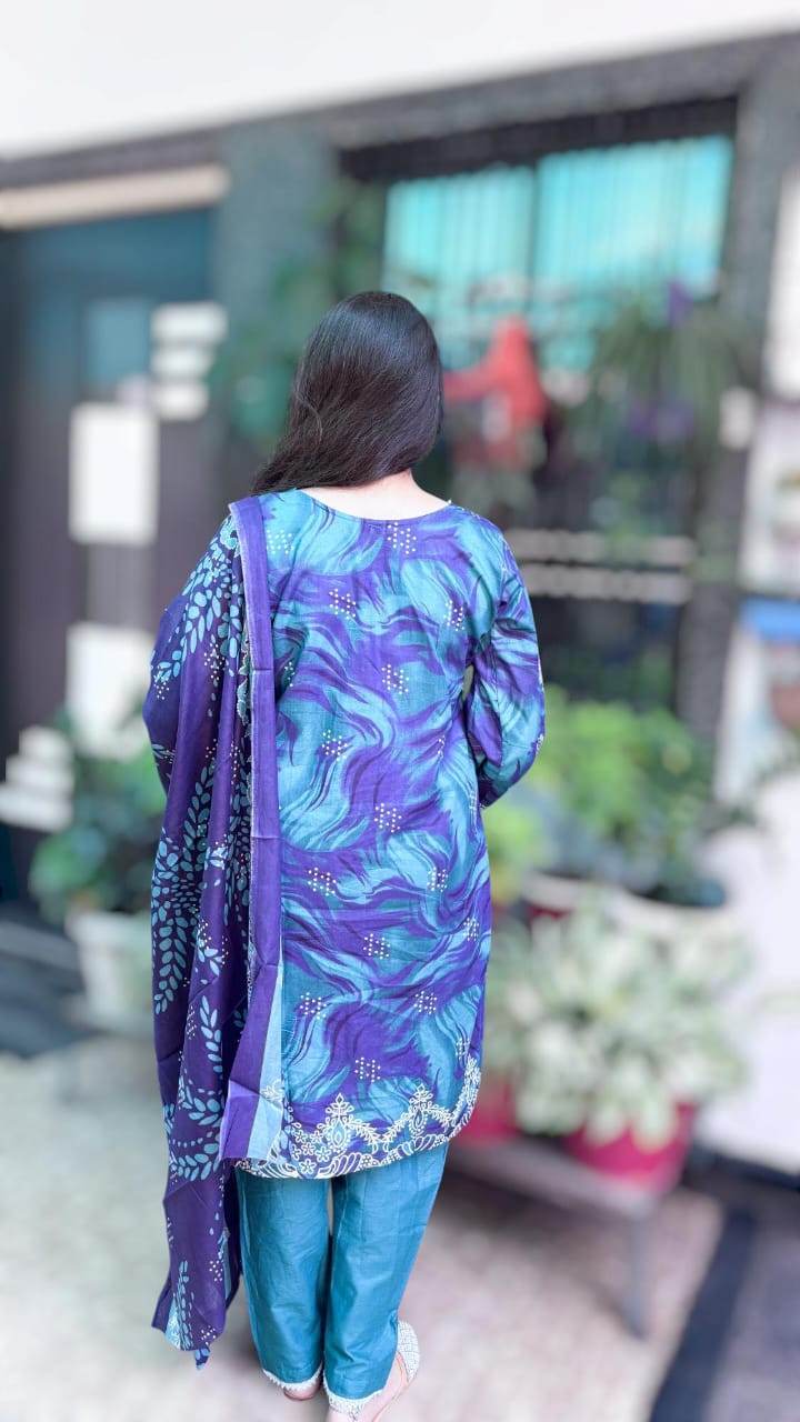 Peacock Grace Digital Printed Cotton Kurti Pant Dupatta Set - CandiRobes