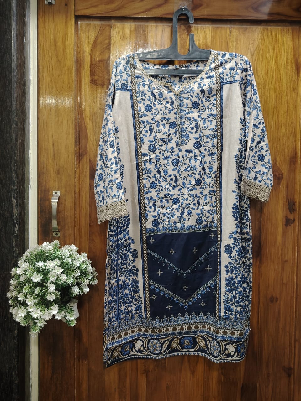 Cream & Blue Digital Print Kurti Pant Dupatta Set