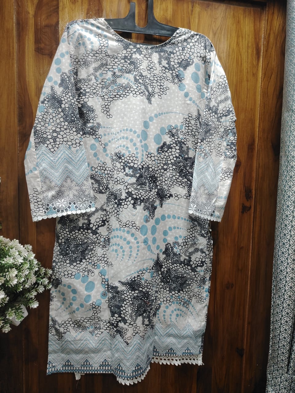 White Digital printed Cotton Kurti pant Dupatta Set