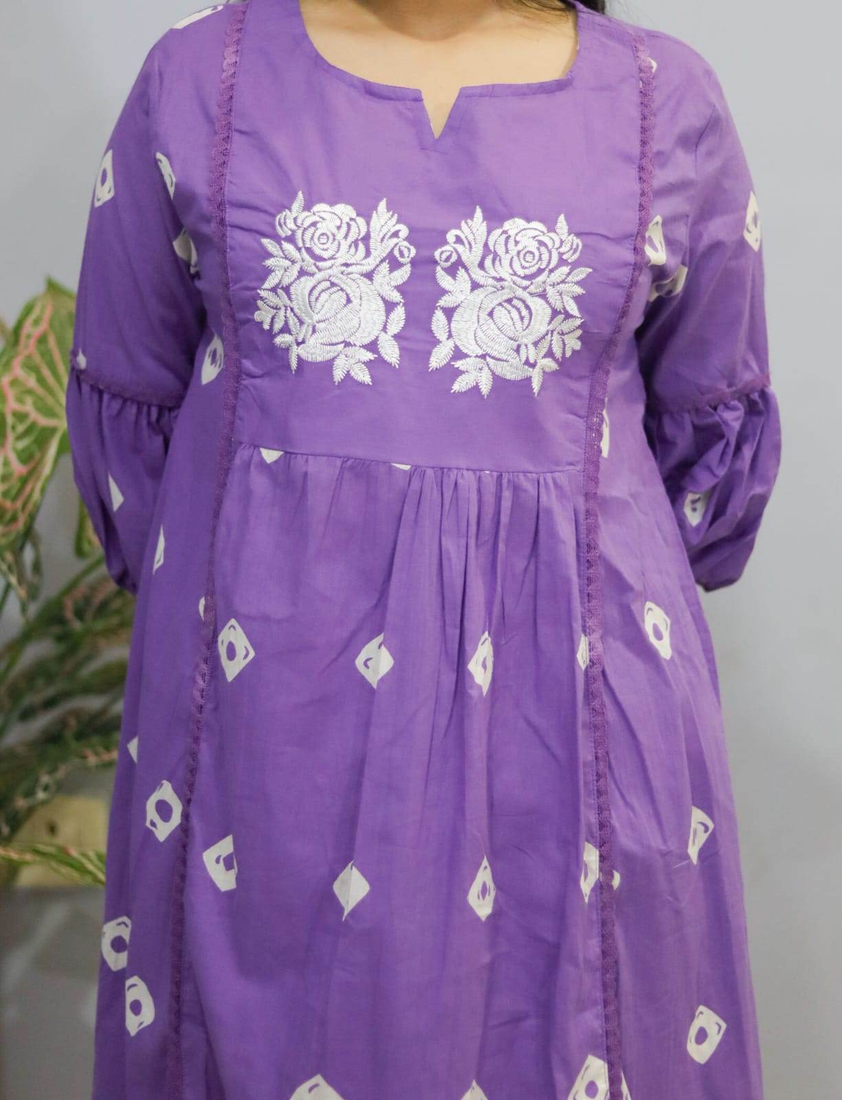 Lavender Grace Embroidered Kurti With Pant Set - CandiRobes