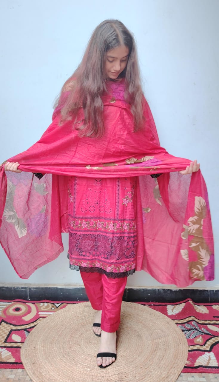 Maroon Digital Printed Kurti Pant Dupatta Set