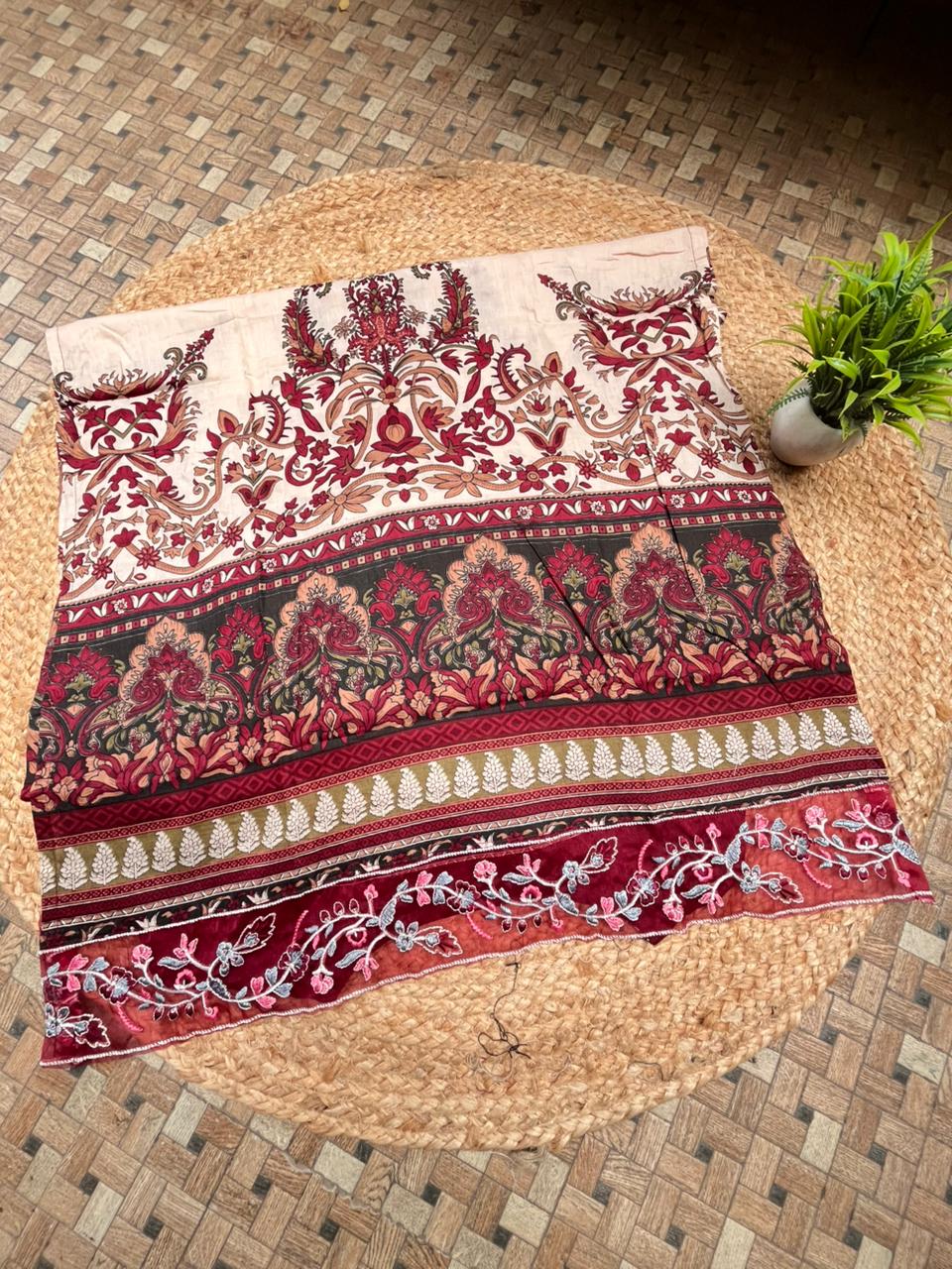 ✨ White & Maroon Embroidered Lawn Suit ✨