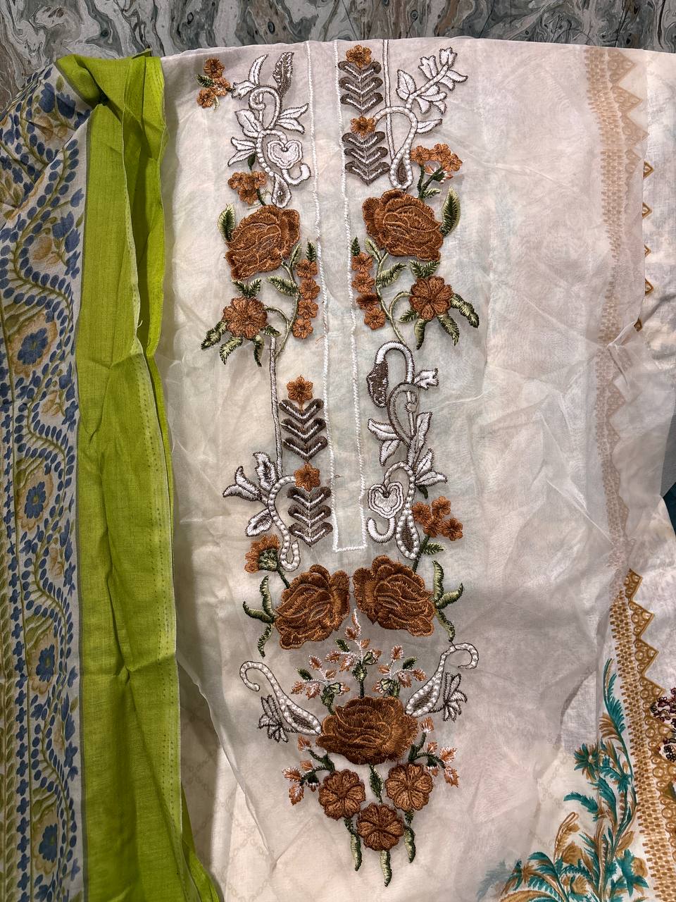 Gulnaar green creem unstitched suit