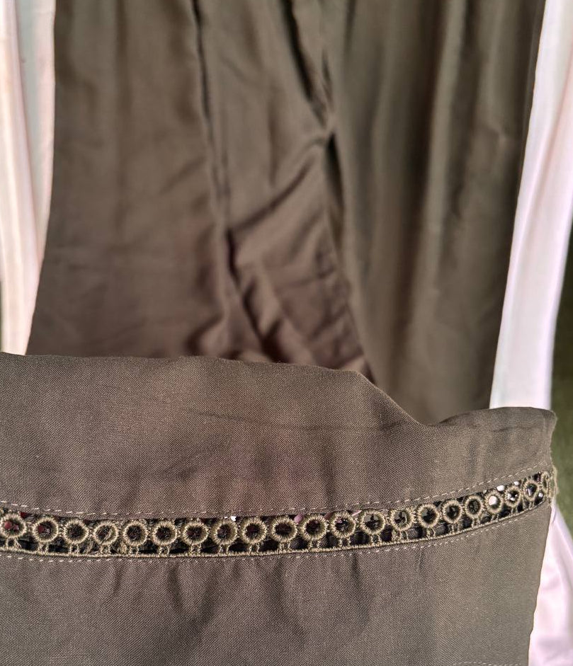 Mehendi Green Embroidered Kurta Set