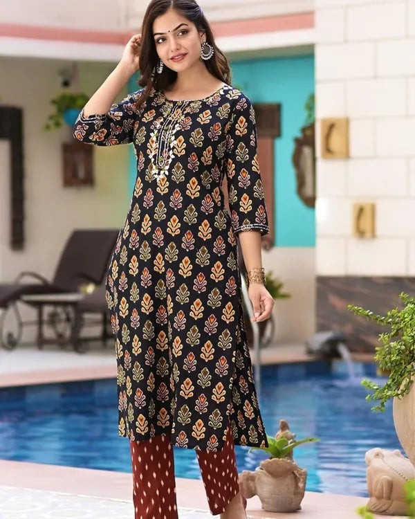 Red And Black Pure Cotton Kurti Pant Dupatta Set For Women