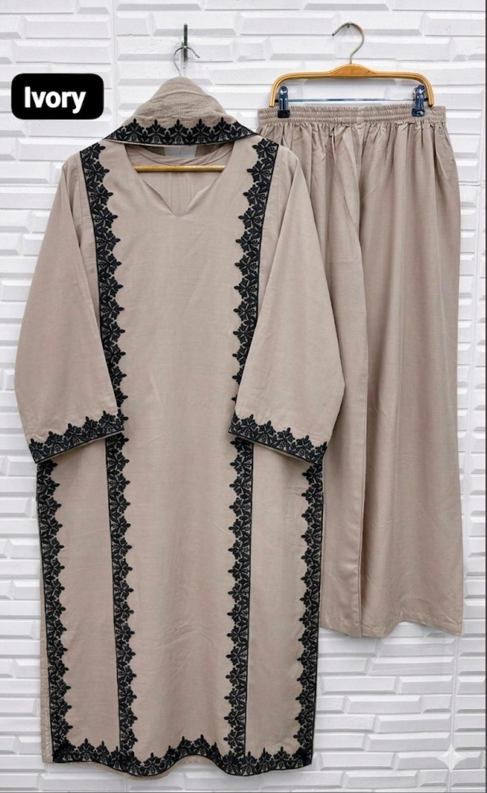 Noir Bloom Kurta Pant Set ⭐