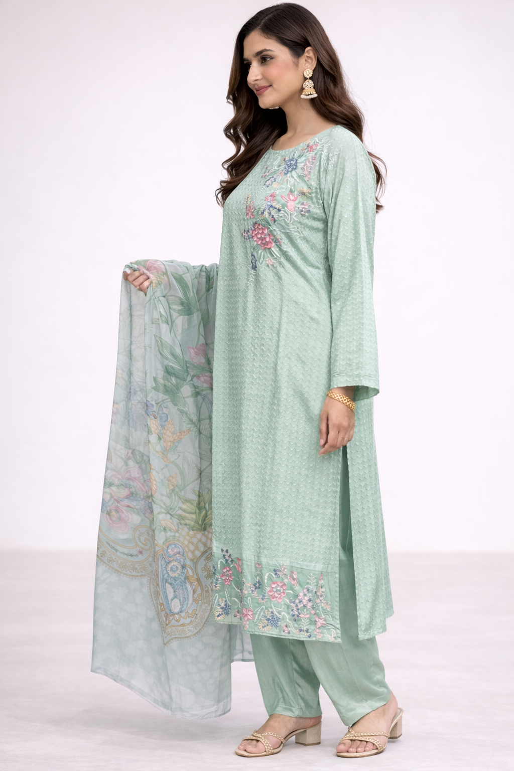 Elegant Pastel Mint Women Cotton Embroidered Kurta Set
