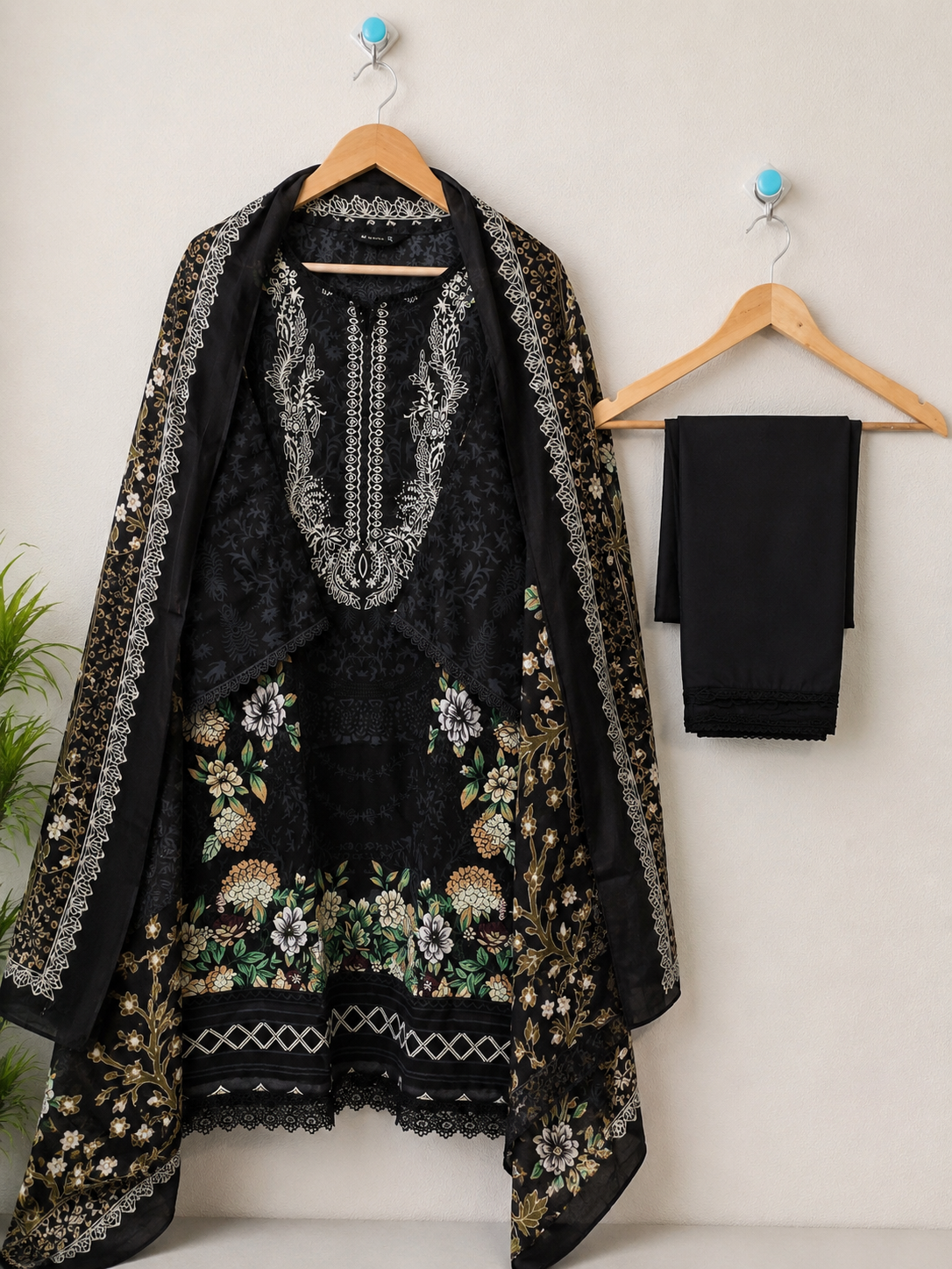 Lawn Suit Set –Raven Black