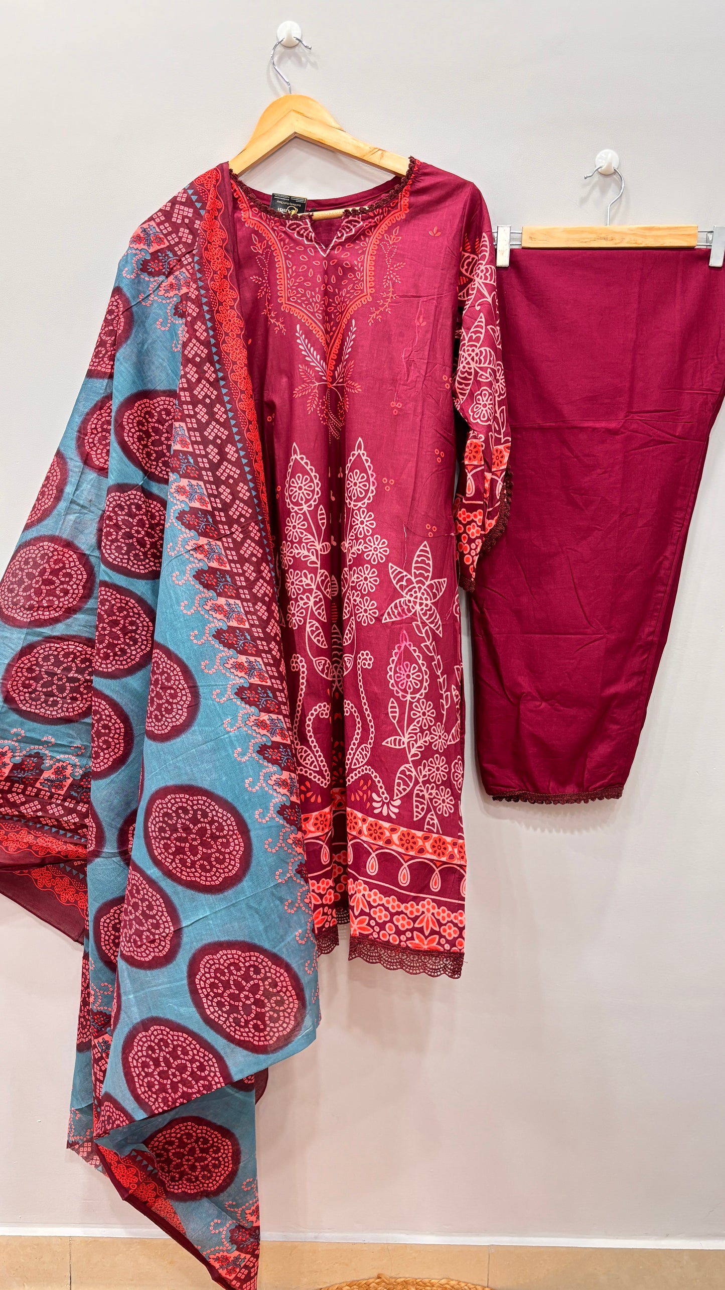 Lawn Suit Set-Red Printed