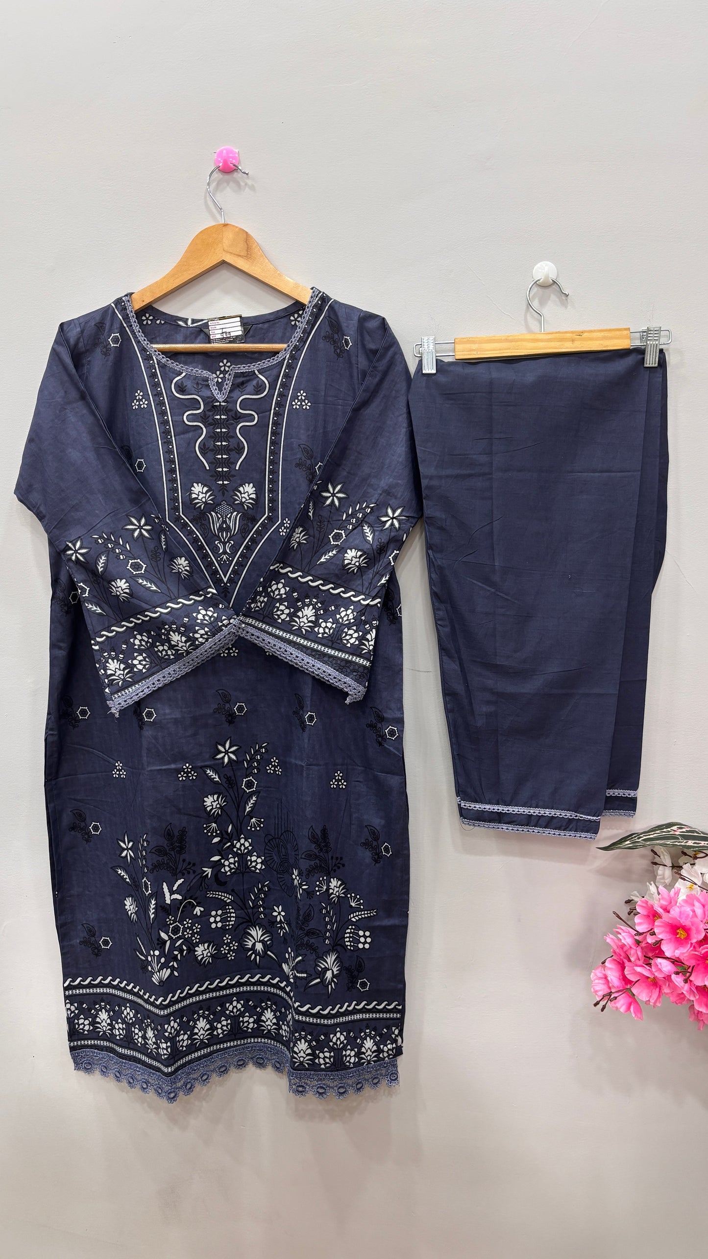 Blue-cotton lawn-kurta-set-dupatta