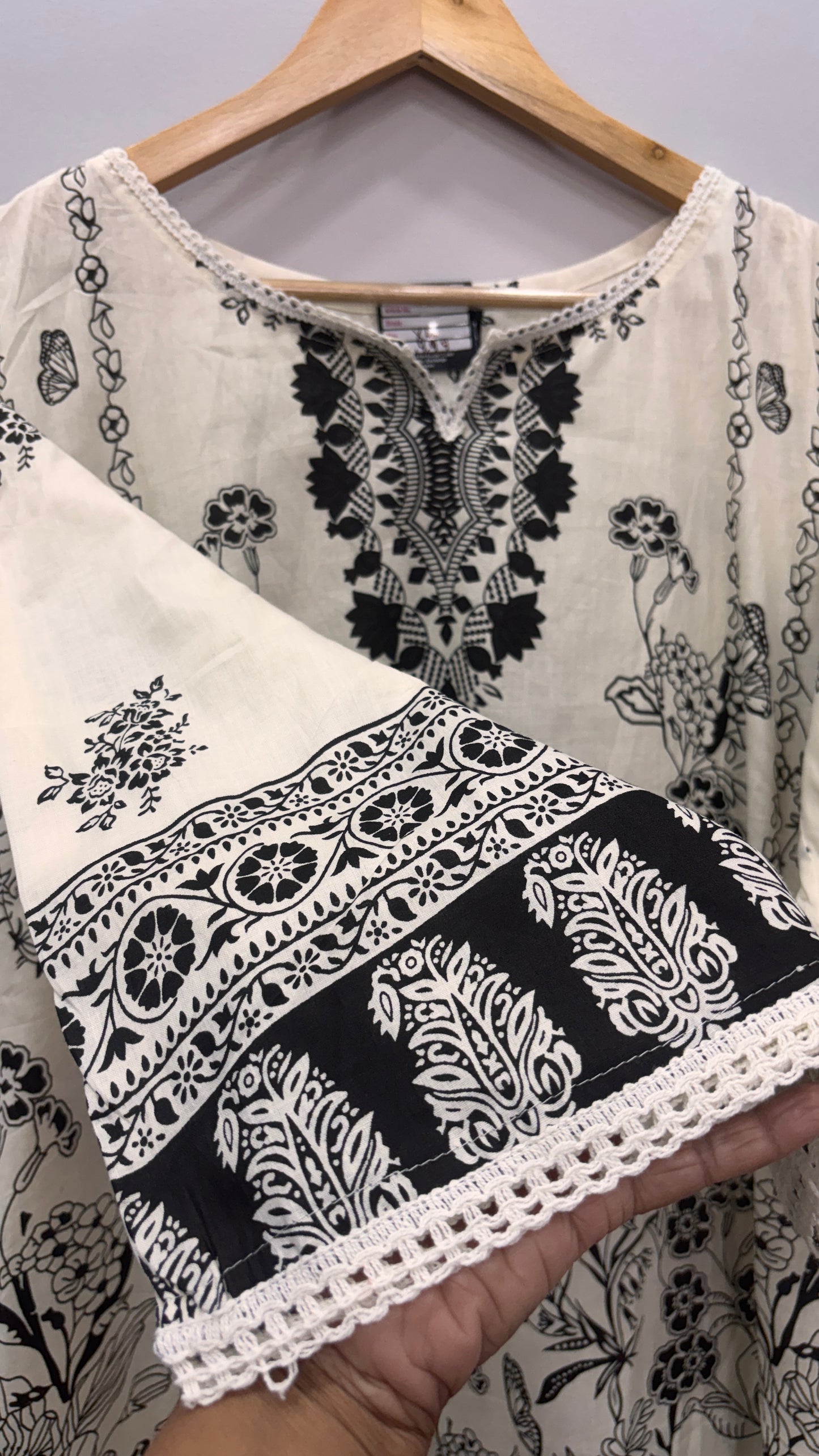 Black & White Cotton Printed lawn Suit Set