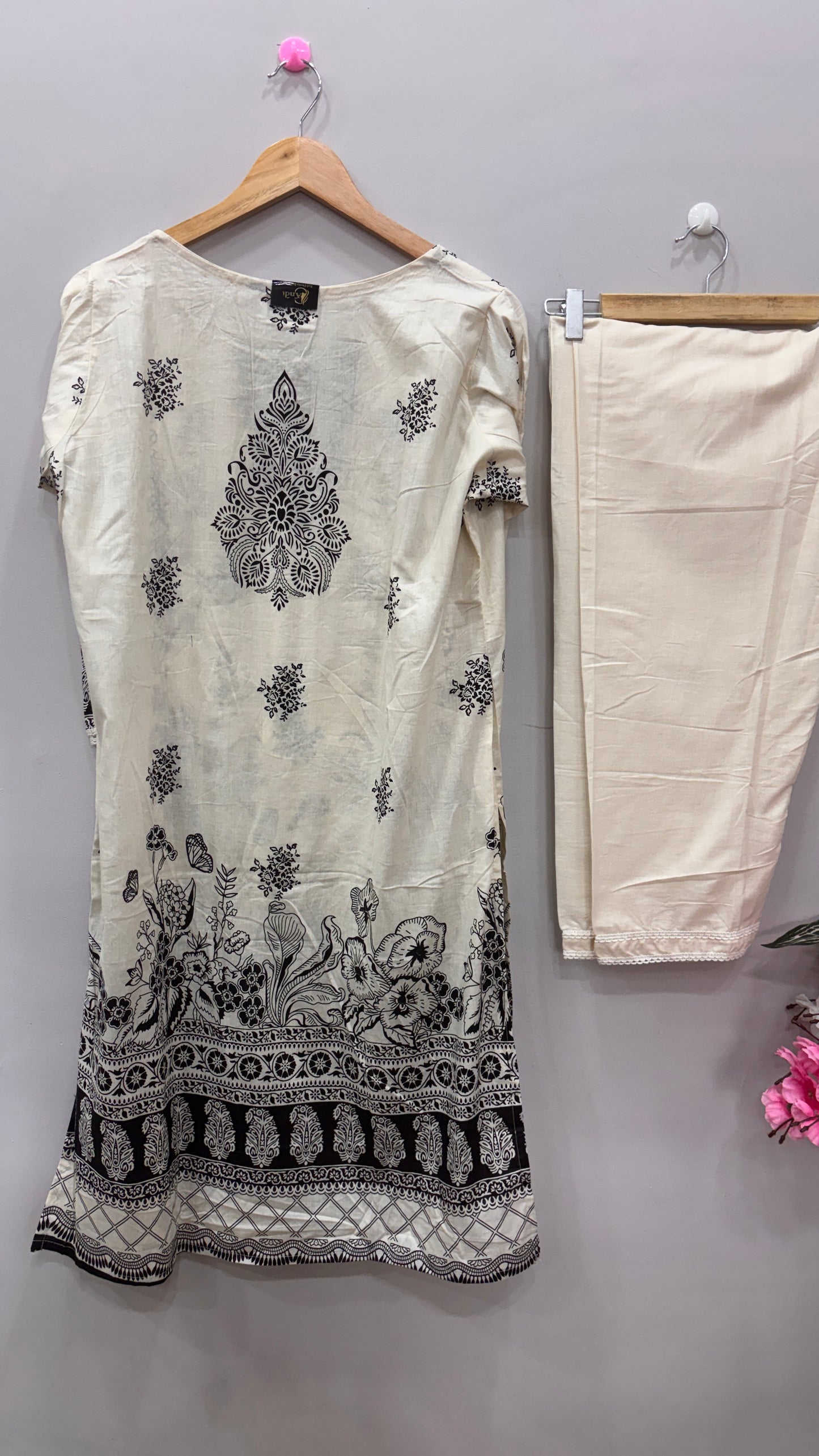 Black & White Cotton Printed lawn Suit Set