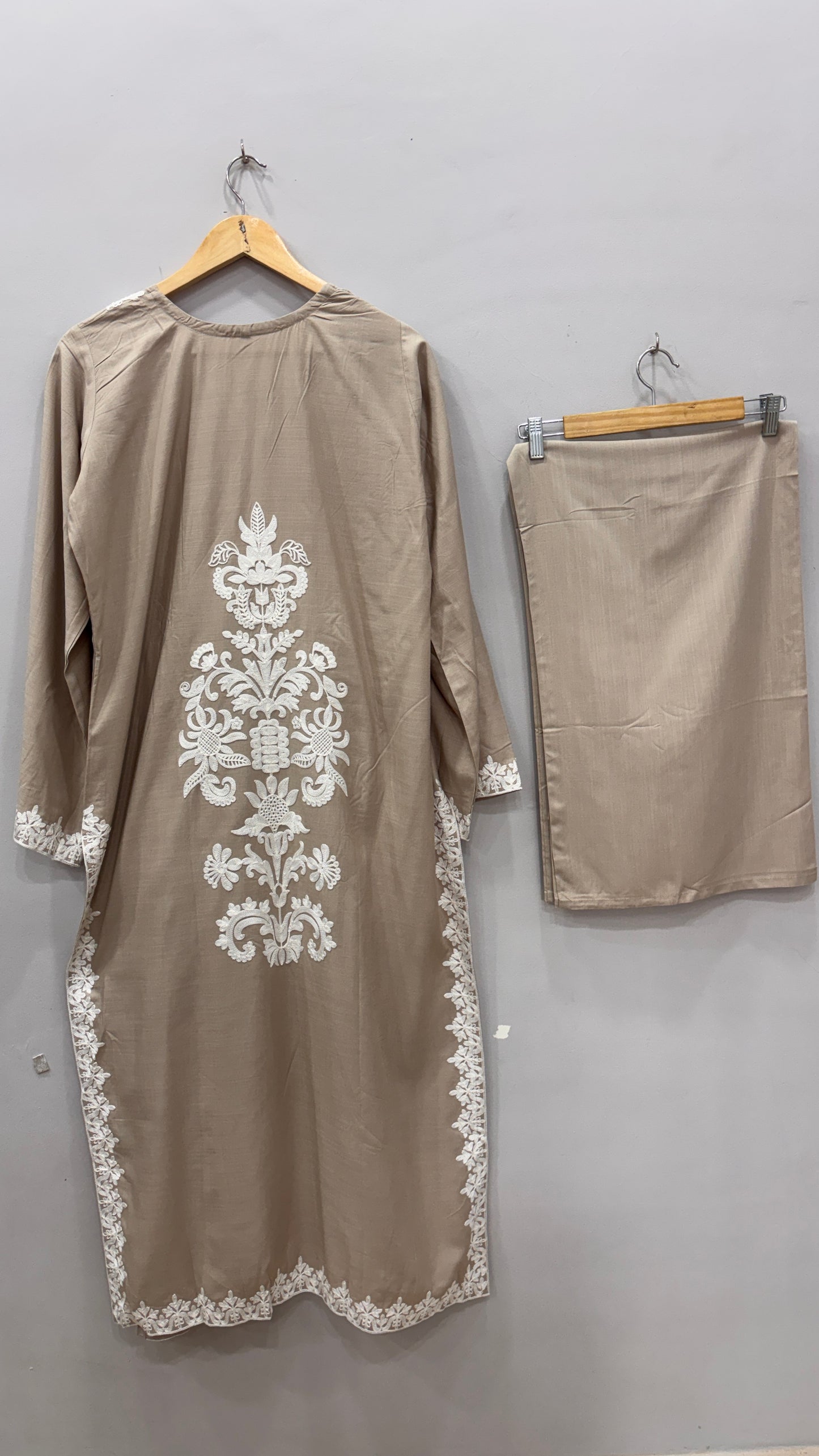 Aveline Lace Set