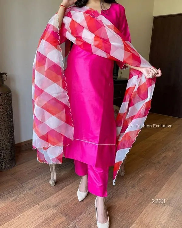 Pink Sattan Cotton Kurti Pant With Organza Duppta