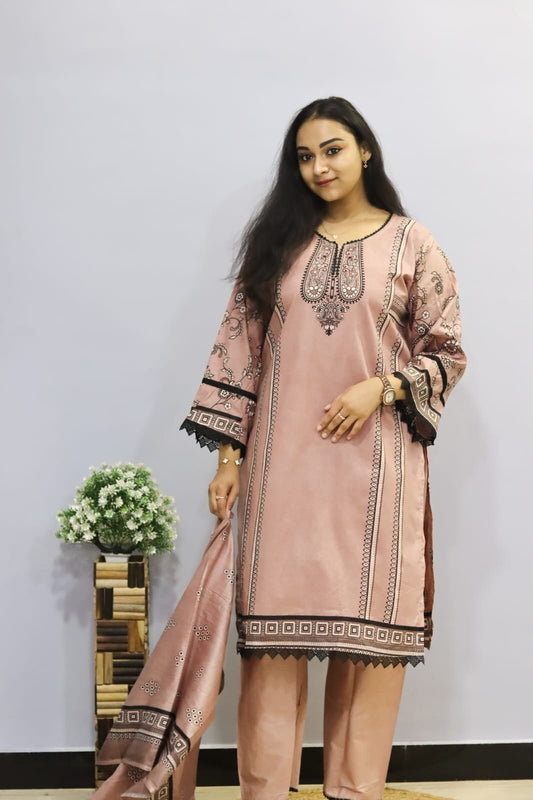 Onion Lawn Digital Print Kurti Pant Dupatta Set
