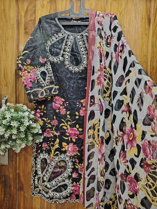 Noor-E-Black Floral Embroidered Kurti Pant Dupatta Set