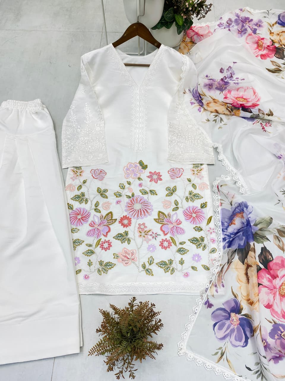 White  Embroidered Suit Set with Floral Dupatta