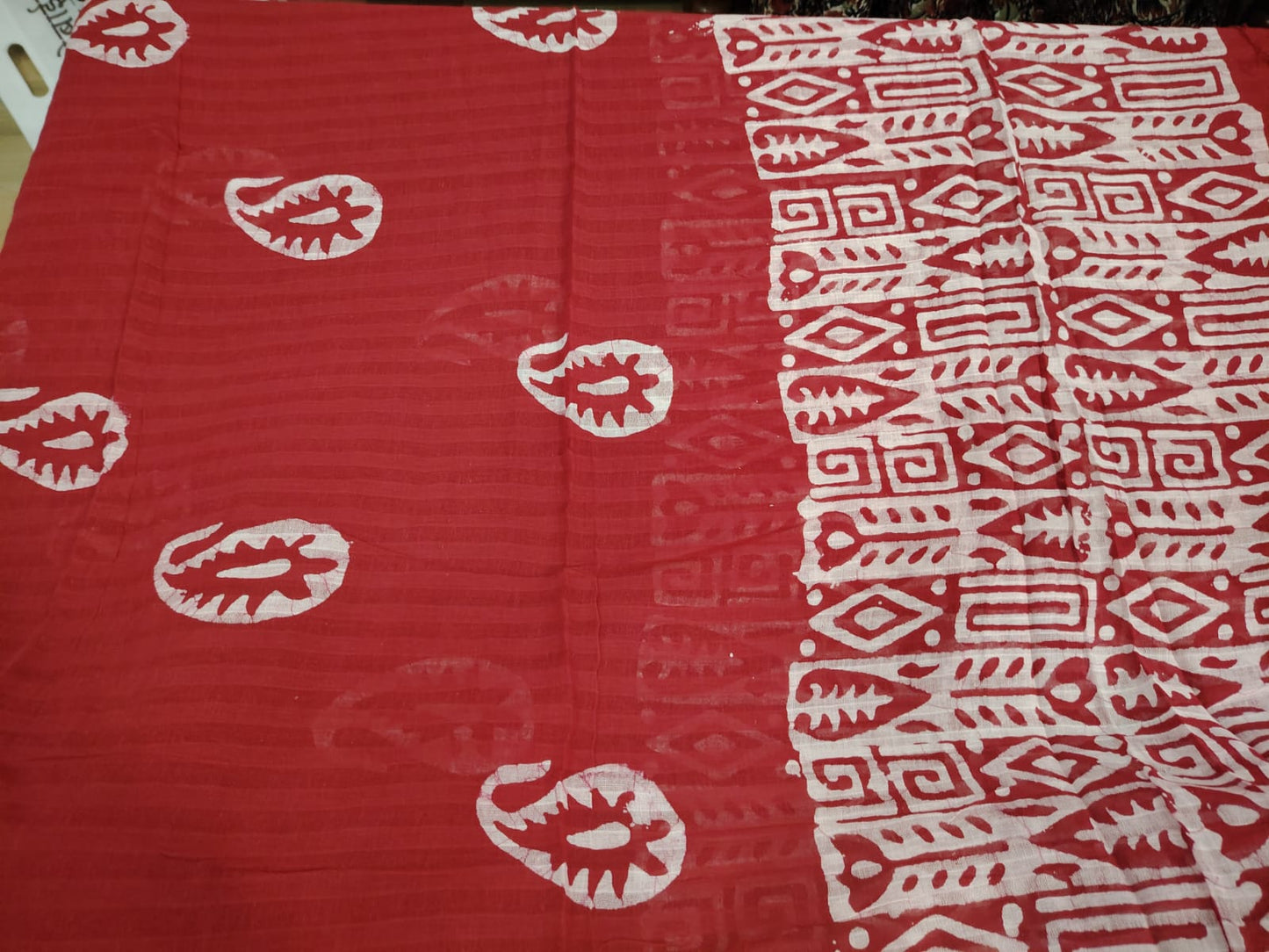 Cotton Bandhani Unstitched Suit Set – Red Printed Kurti with Dupatta & Bottom