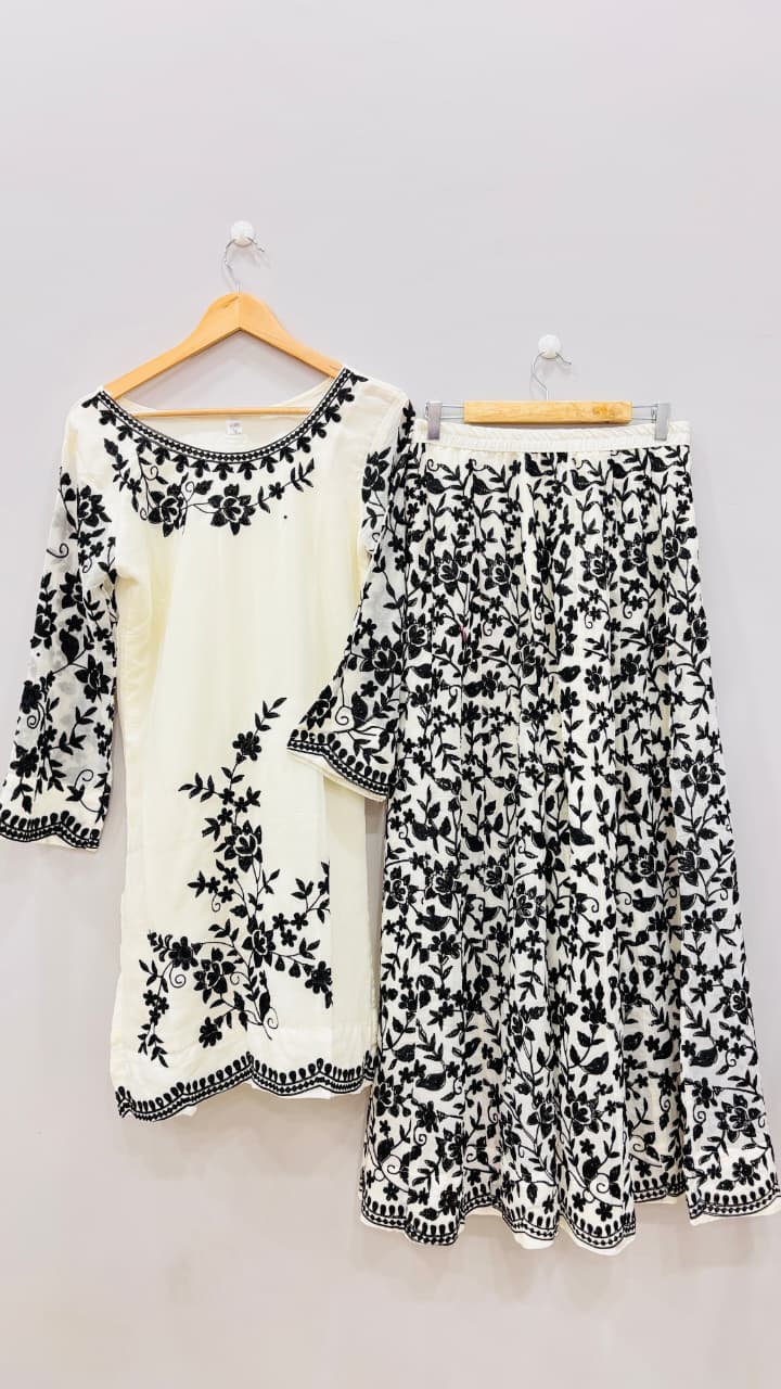 Ivory Noir Embroidered Set