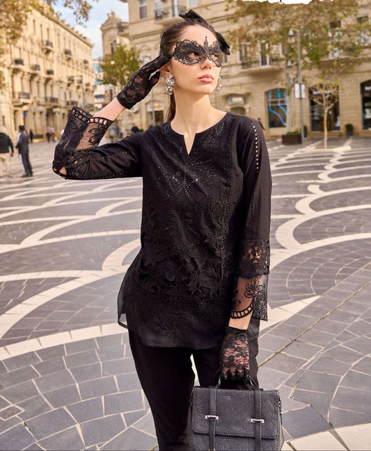 Mystic Black sut set