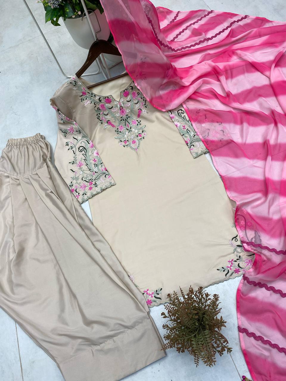 Soft Beige Embroidered Farsi Salwar & Pink Tie-Dye Dupatta set