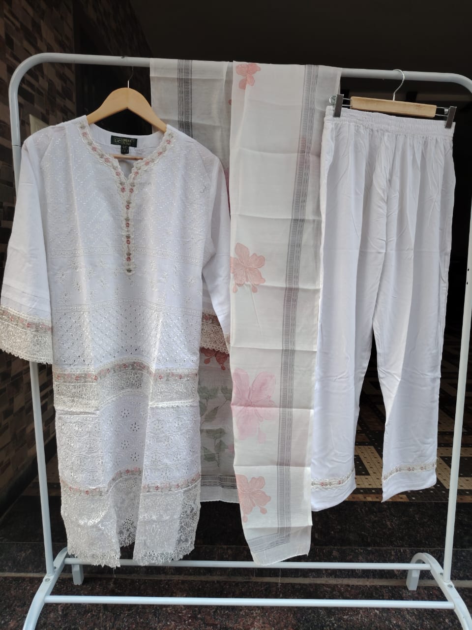 White Embroidered Kurti Pant Set with Floral Dupatta