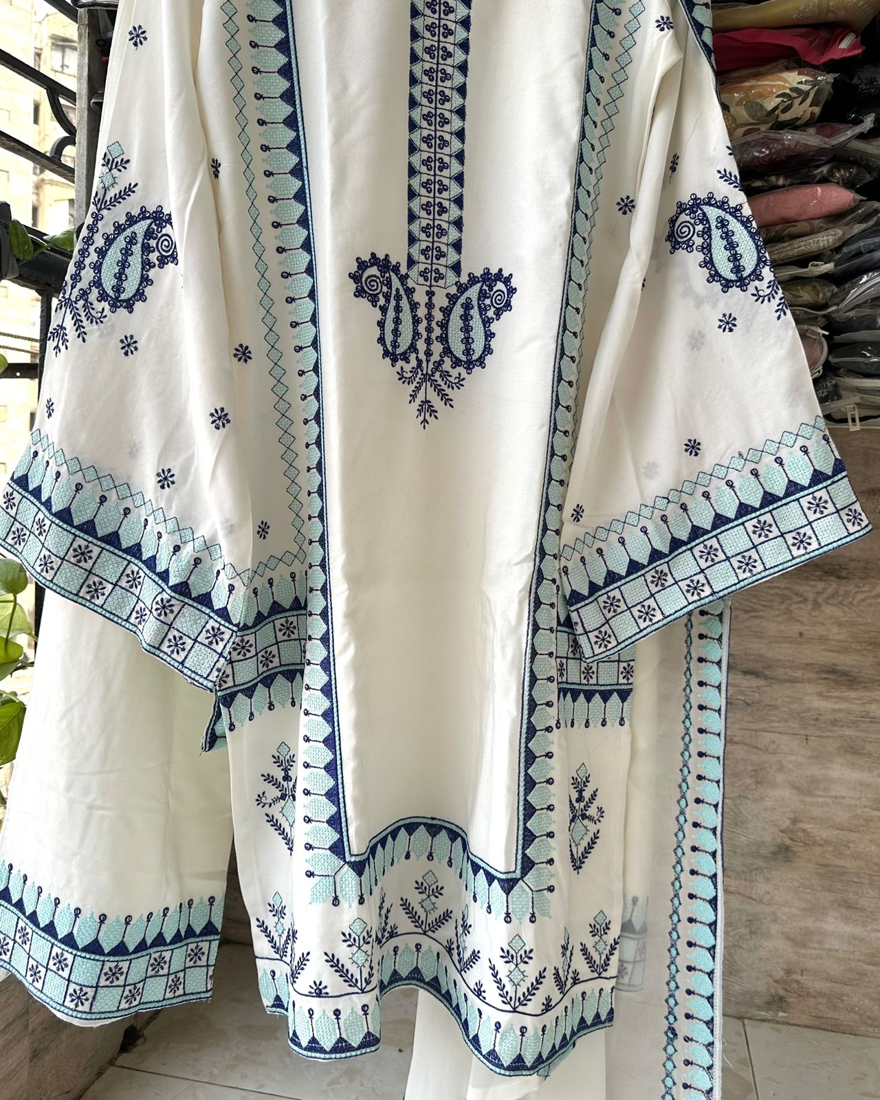 Florent Signature Embroidered Farshi Kurta Set – White Blue