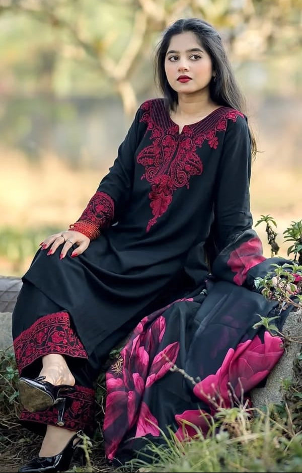 Black Red Embroidered Farshi Kurta Set with Floral Dupatta