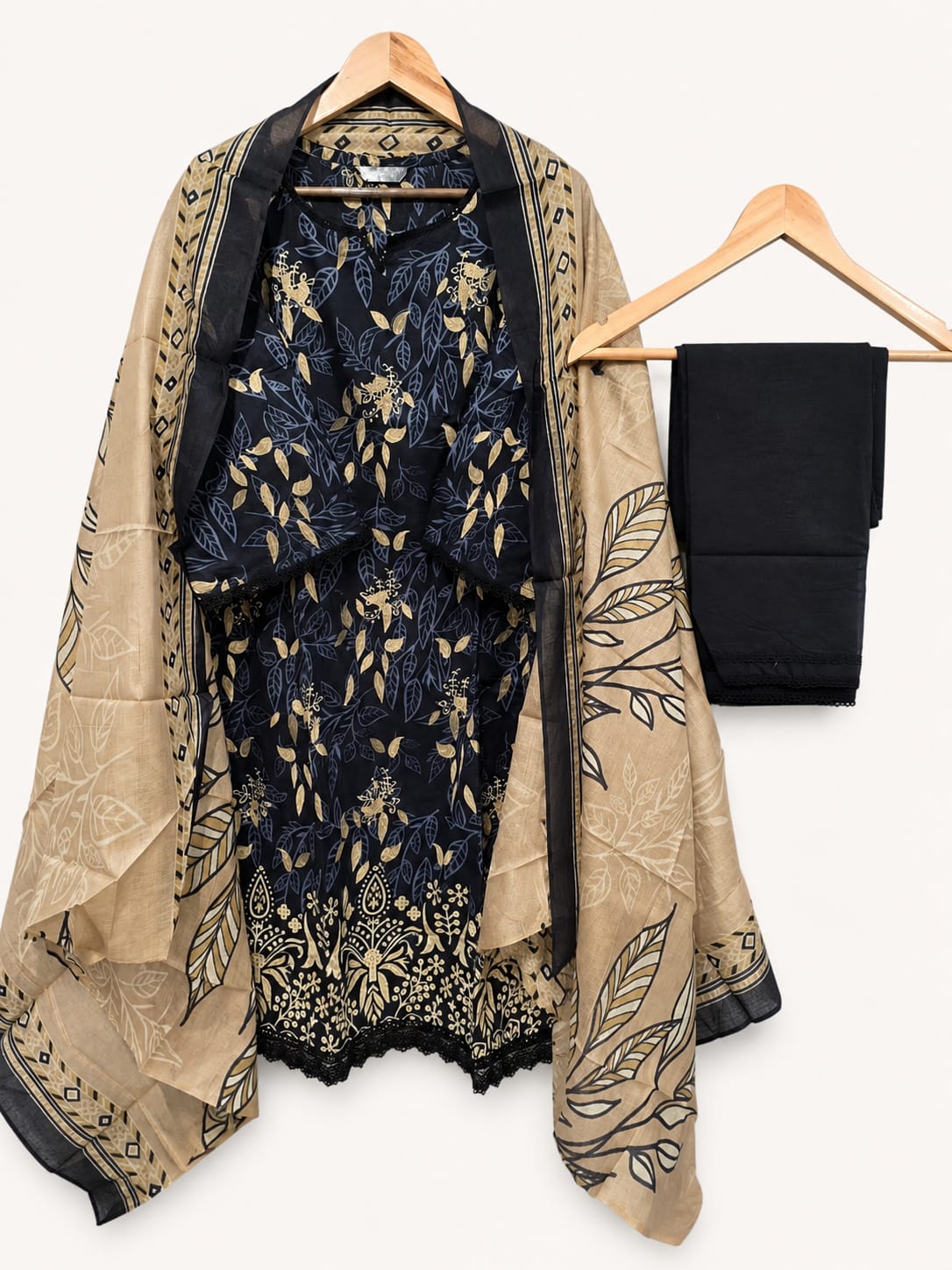 Lawn Suit Set brone Floral