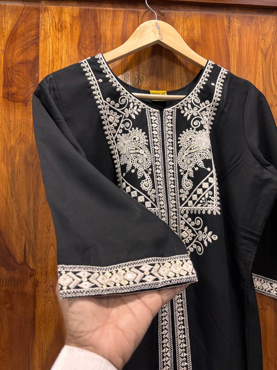 Zarmina Black Embroidered Kurta pant