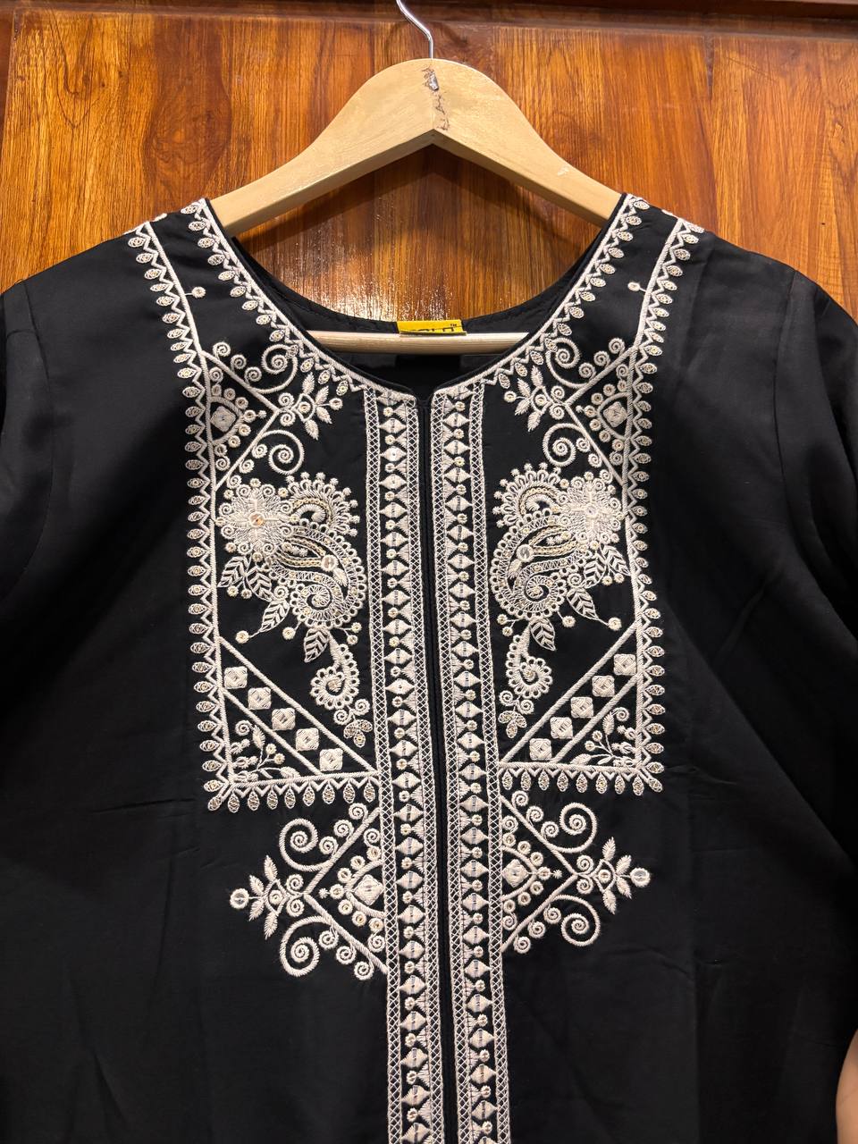 Zarmina Black Embroidered Kurta pant