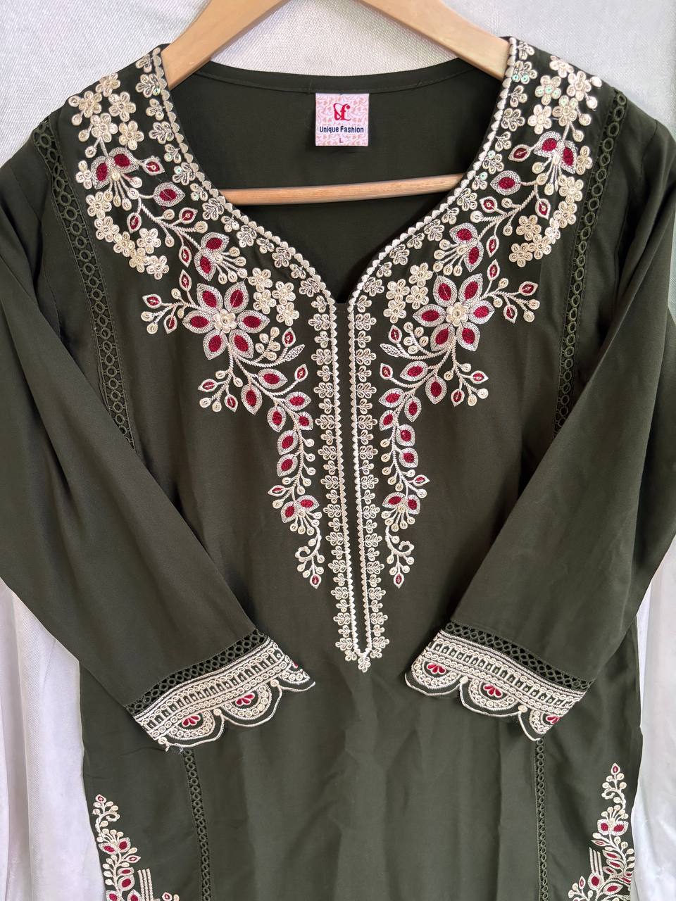 Mehendi Green Embroidered Kurta Set
