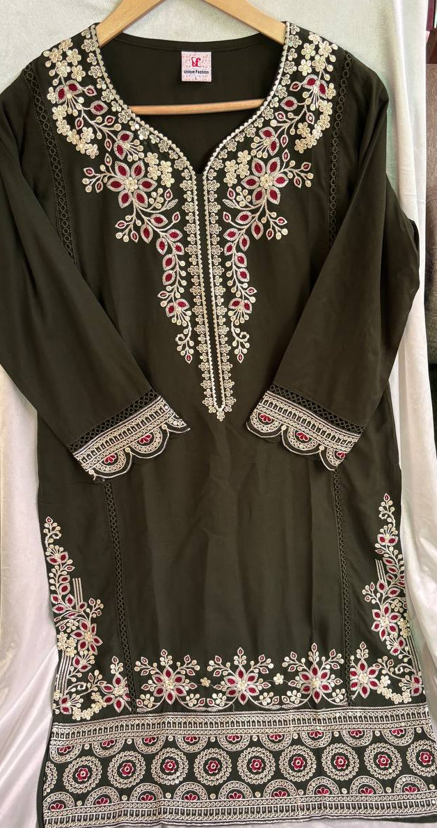 Mehendi Green Embroidered Kurta Set