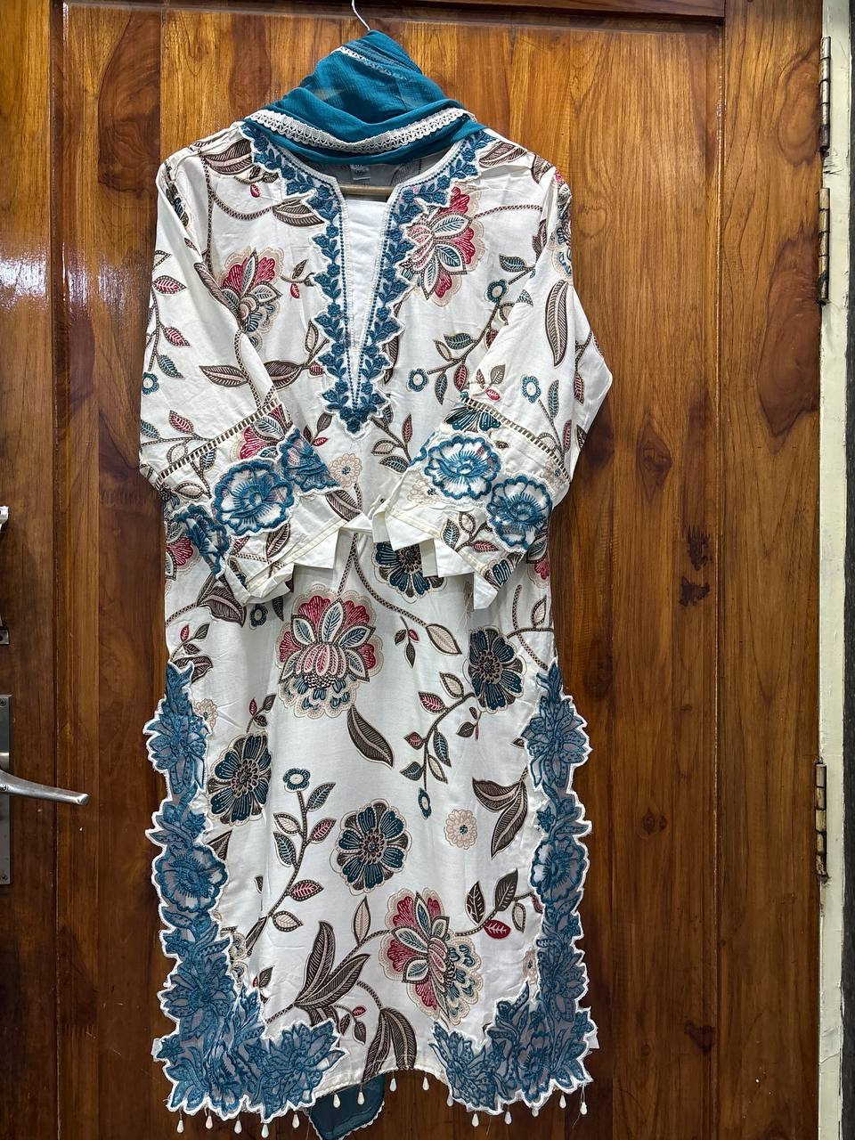 Ivory Teal Floral Cutwork Suit Set